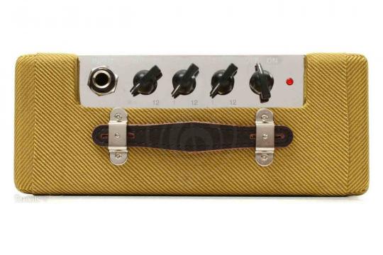 FENDER MINI '57 TWIN-AMP миниатюрный комбоусилитель, 1 Вт, 2x2' - фото 3 Комбоусилитель для электрогитары FENDER MINI '57 TWIN-AMP миниатюрный комбоусилитель, 1 Вт, 2x2' - фото 3