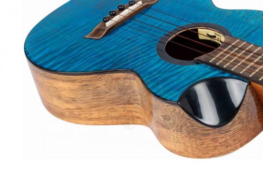 FLIGHT COMET TENOR EQ-A Blue - Укулеле тенор - фото 2 Укулеле тенор FLIGHT COMET TENOR EQ-A Blue - Укулеле тенор - фото 2
