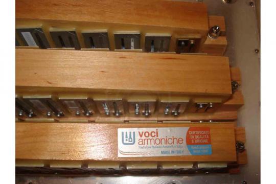 Аккордеон 4/4 Weltmeister Saphir-IV-120/41-BK-IS - фото 3