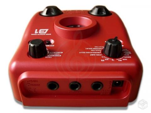 Zoom B1+AC процессор эффектов для бас-гитары. - фото 2 Процессор для бас-гитары Zoom B1+AC процессор эффектов для бас-гитары. - фото 2